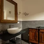 Casa Nin, Storie E In Collina Lejlighed *