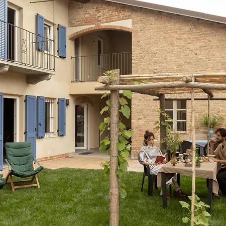 Apartamento Casa Nin, Storie E In Collina Cisterna dʼAsti