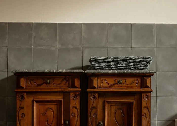 Casa Nin, Storie E In Collina Cisterna dʼAsti