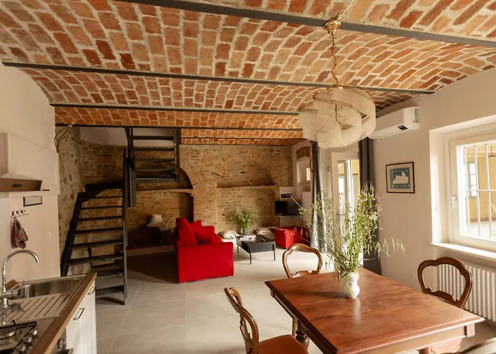 Casa Nin, Storie E In Collina شقة Cisterna dʼAsti